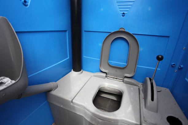 Best Portable bathroom rental  in El Portal, FL